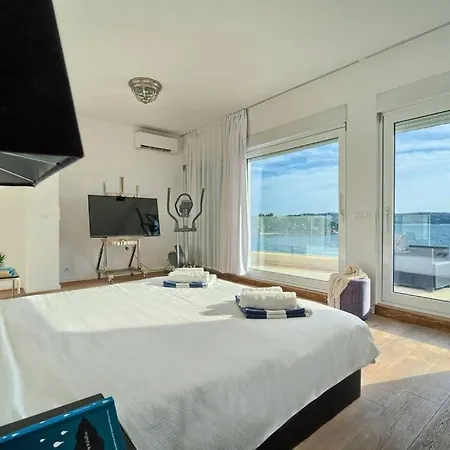 Tatinja A6 Village Apartament Trogir
